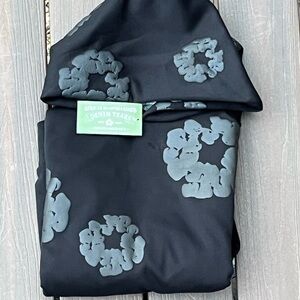 Black and Gray Floral Scarf
